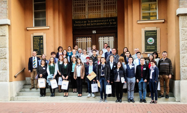 hm2019_csoport hm2019_csoport